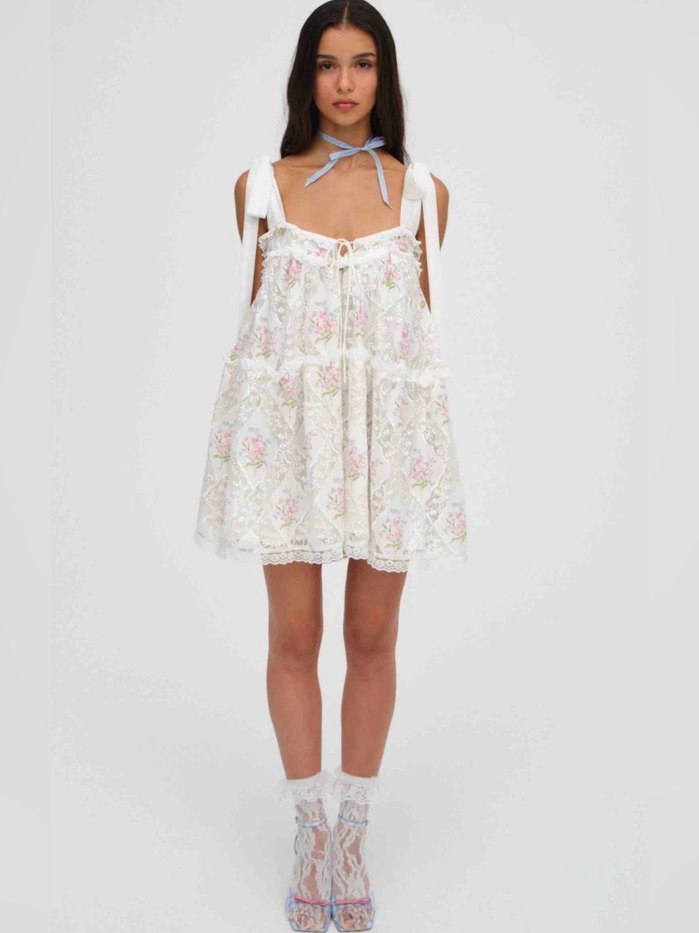 For love and lemons DAKOTA lace floral dress - Picture 4 of 5
